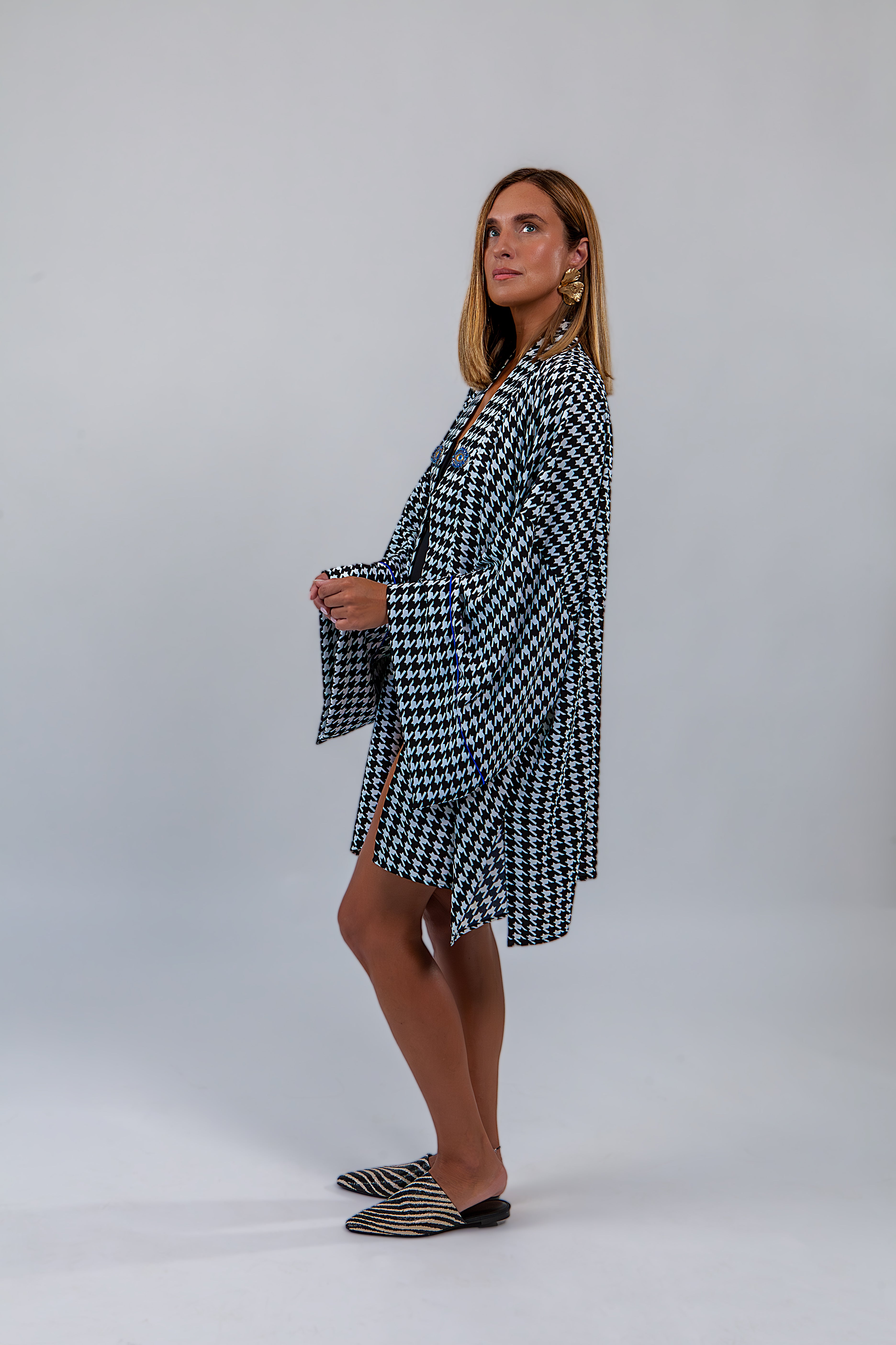 BLUE GOOSE oversized kimono jacket with blue eye details