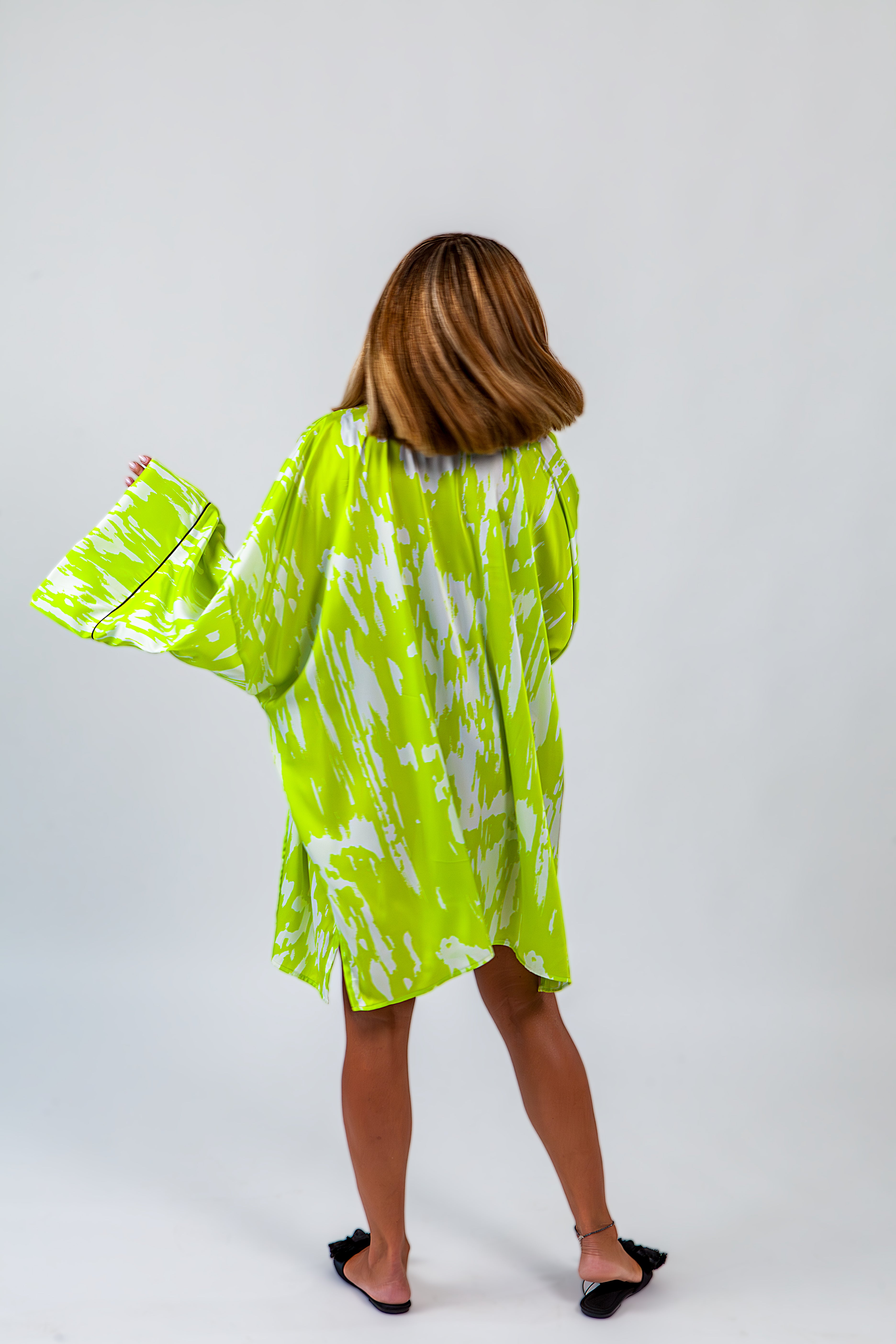 THE LIMELIGHT oversized kimono jacket